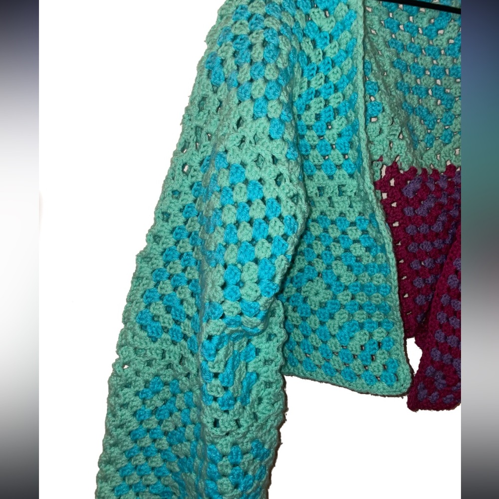 HandMade Knit Cardigan Sweater - Picture 3 of 3